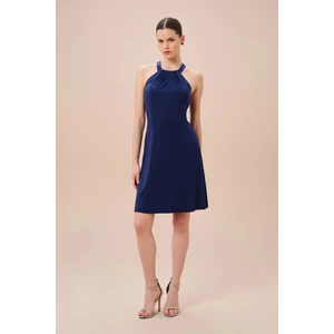 Oleg By Oleg Cassini Lacivert Halter Yaka Krep Kumaş Mini Abiye Elbise WBM3810V1