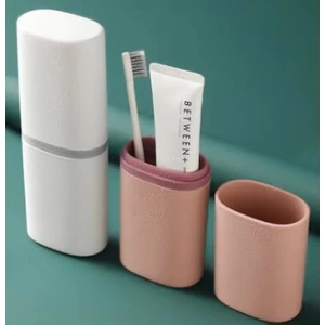 Seyahat Tipi Diş Fırçası ve Macun Saklama Kabı