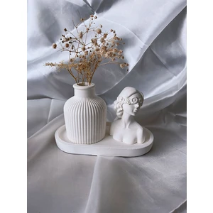 Dekoratif İskandinav Vazo ve Çiçekli Kız