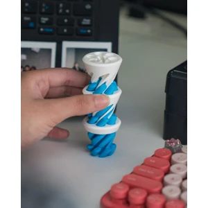 Sarmal Oynar Oyuncak - Mavi-Beyaz 3D Baskı Yenilikçi ve Eğlenceli Fidget Katman