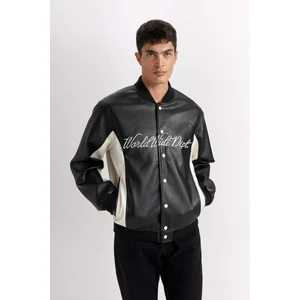 Su İtici Regular Fit Bomber Kolej Yaka Çıtçıt Kapamalı Cepli Mevsimlik Hafif Mont D6242AX25SP