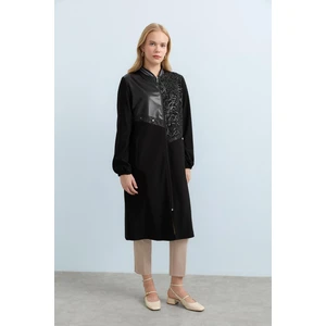 Deri ve Payet Garnili Örme Kap  Siyah