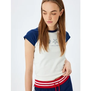 Baskılı Renk Bloklu Slim Fit Kısa Kollu Tişört