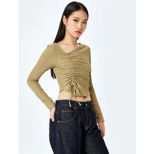 Asimetrik Yaka Büzgülü Slim Fit Uzun Kollu Tişört