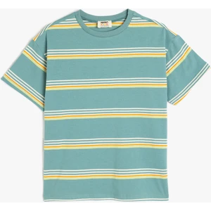 Pamuklu Çizgili Bisiklet Yaka Kısa Kollu Oversize Tişört