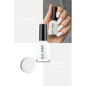 Alix Avien Süt Beyaz Oje 02 - Yüksek Pigmentli Uzun Süreli Kalıcılık Hızlı Kuruma - Nail Lacquer 02