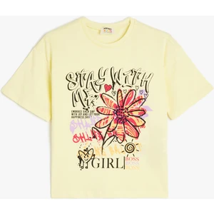 Grafik Baskılı Bisiklet Yaka Kısa Kollu Tişört