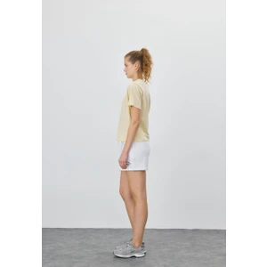 Kadın Vanilya Renk Basic T-Shirt