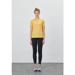 Kadın Muz Renk Basic T-Shirt