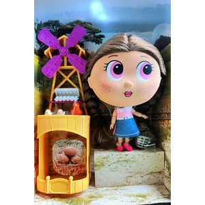 Koca Göz Ailesi, Sevimli Tavukcu Bebek