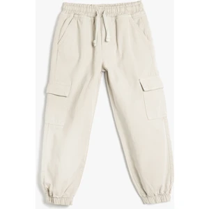 Beli Bağcıklı Kapaklı Cep Detaylı Pamuklu Jogger Pantolon