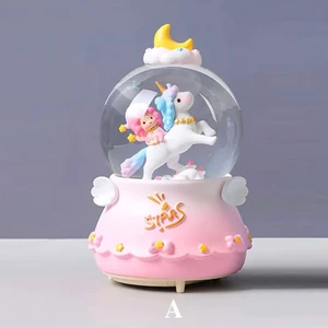 Unicorn Kar Küresi Büyük Boy Tam Otomatik Işıklı Müzikli Püskürtmeli
