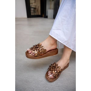 Manje Bakır Püskül Detaylı 4cm Özel Kalın Tabanlı Kadın Terlik