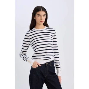 Regular Fit Çizgili Bisiklet Yaka Triko Kazak