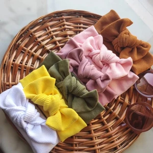 Defneli Bebe 6'lı Kombin El Yapımı Ribana Kız Bebek Bandana