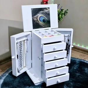 Tekir Store Aynalı 5 Çekmeceli 9 Bölmeli Takı Makyaj Dolabı