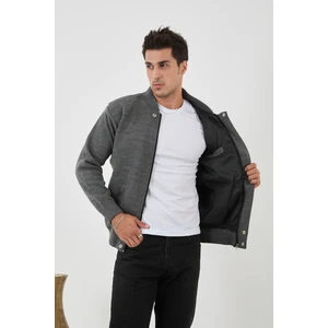 Erkek Yeni Sezon Büyük Beden Hakim Yaka Astarlı Çelik Örgü Triko Mont