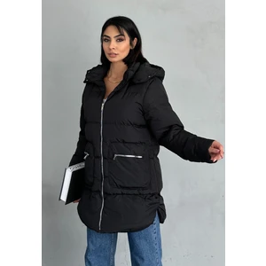 Gümüş Detaylı Kapüşonlu Uzun Şişme Mont