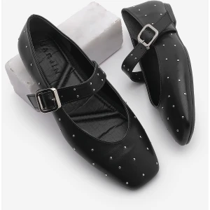 Kadın Küt Burun Tokalı Zımbalı Babet Velona