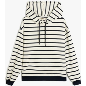 Çizgili Uzun Kollu Kapşonlu Sweatshirt