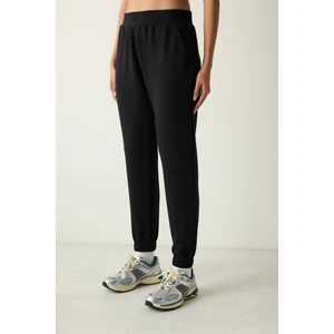 Silky Feel Siyah Jogger