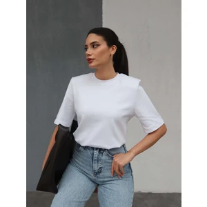 Vatkalı Kısa Kol Tshirt