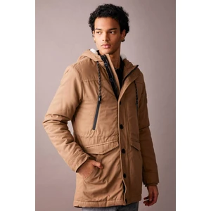Slim Fit Dar Kesim Kapüşonlu Pelüş Astar Fermuarlı Çıtçı Kapamalı Cepli Mont Parka R6780AZ23WN
