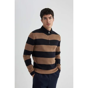 Slim Fit Dar Kesim Çizgili Dik Yaka Fermuarlı Triko Kazak Y1577AZ23WN