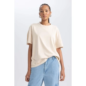 Kadın Bej Oversize Fit Geniş Kesim Bisiklet Yaka Basic Düz %100 Pamuk Kısa Kollu Tişört B0648AXNS