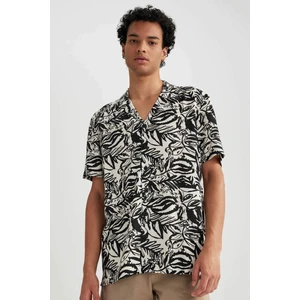 Regular Fit Apaş Yaka Desenli Viskon Kısa Kollu Gömlek B4961AX23HS