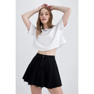 Coool Kadın Beyaz Oversize Fit Geniş Kesim Basic Düz %100 Pamuk Kısa Kollu Tişört B0651AXNS