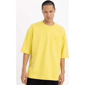 Loose Fit Bisiklet Yaka Cepli Baskılı Kısa Kollu Ağır Kumaş Tişört B8126AX23CW