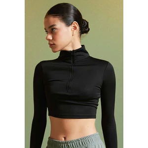 DeFactoFit Slim Fit Fermuarlı Dik Yaka Uzun Kollu Tişört W0343AZ24SP