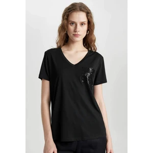 Regular Fit V Yaka Kısa Kollu Tişört U3769AZ24SP