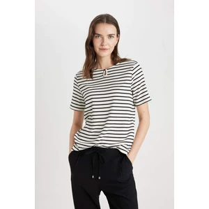 Regular Fit Bisiklet Yaka Çizgili Kısa Kollu Tişört C2378AX24SP