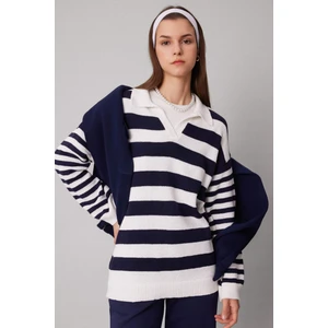 Regular Fit Çizgili Polo Yaka Tesettür Tişört Tunik C2850AX24SP