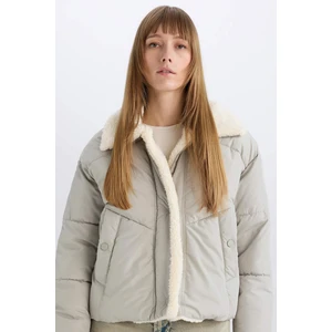 Su İtici Şişme Mont Geniş Yakalı İçi Süni Kürklü Fermuarlı Cepli C3979AX23WN