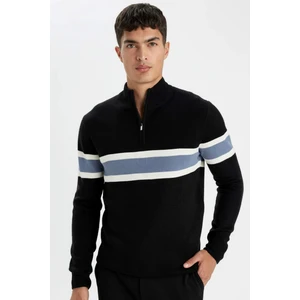 Standart Fit Normal Kesim Dik Yaka Fermuarlı Çizgili Triko Kazak Y4193AZ24WN