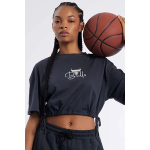 DeFactoFit NBA Chicago Bulls Bisiklet Yaka Kısa Kollu Tişört C6311AX24HS