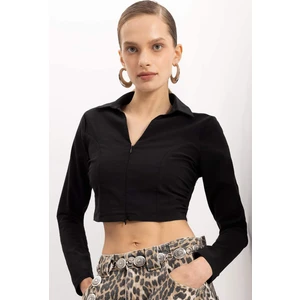 Siyah Fitted Vucuda Oturan Gömlek Yaka Fermuarlı Bengalin Uzun Kollu Crop Basic Düz Bluz C5037AX24AU