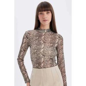 Slim Fit Dar Kesim Yarım Balıkçı Yaka Yılan Desenli Tül Uzun Kollu Tişört D5505AX24AU