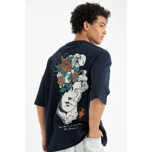 %100 Pamuk Loose Fit Bisiklet Yaka Sırt Baskılı Kısa Kollu Tişört B4320AX24AU