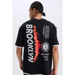 DeFactoFit NBA Brooklyn Nets Oversize Geniş Kalıp Bisiklet Yaka Sırt Baskılı Kısa Kollu Tişört D6562AX25SP