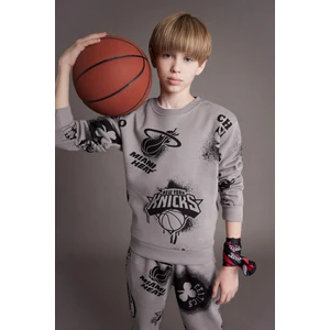Erkek Çocuk NBA Current Teams Bisiklet Yaka Sweatshirt Y4130A624WN