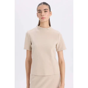 Slim Fit Dar Kesim Yarım Balıkçı Yaka Basic Düz Kısa Kollu Tişört D9758AX24WN