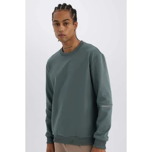DeFactoFit Standart Fit Bisiklet Yaka Basic Düz Sporcu Sweatshirt E0073AX24WN