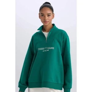 DeFactoFit Oversize Geniş Kalıp Dik Yaka Spor Baskılı Sporcu Sweatshirt D1701AX24AU