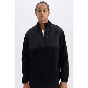 DeFactoFit Standart Fit Dik Yaka Fermuarlı Polar Sporcu Sweatshirt D9226AX24WN