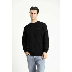 Bisiklet Yaka Regular Fit Nakışlı Pamuklu Sweatshirt