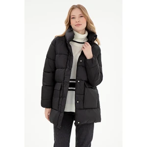 U.S. Polo Assn. Kadın Siyah Kaban 50292747-VR046